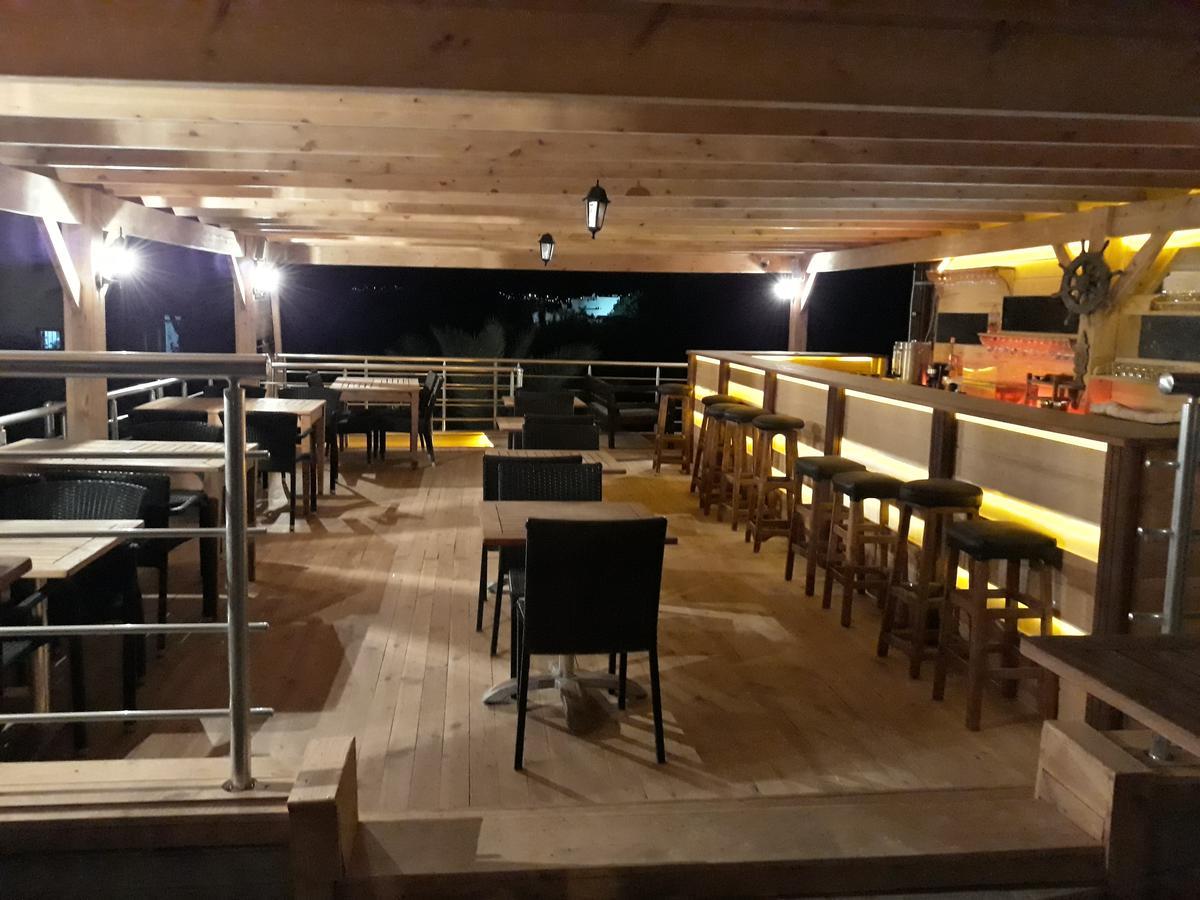 Mini Star Hotel Bitez Eksteriør billede